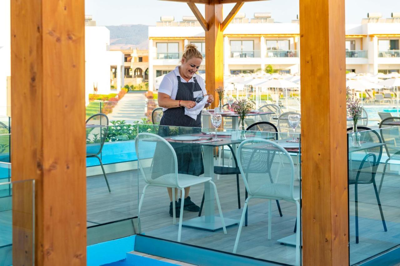 Lambi Resort Kos Town Ngoại thất bức ảnh