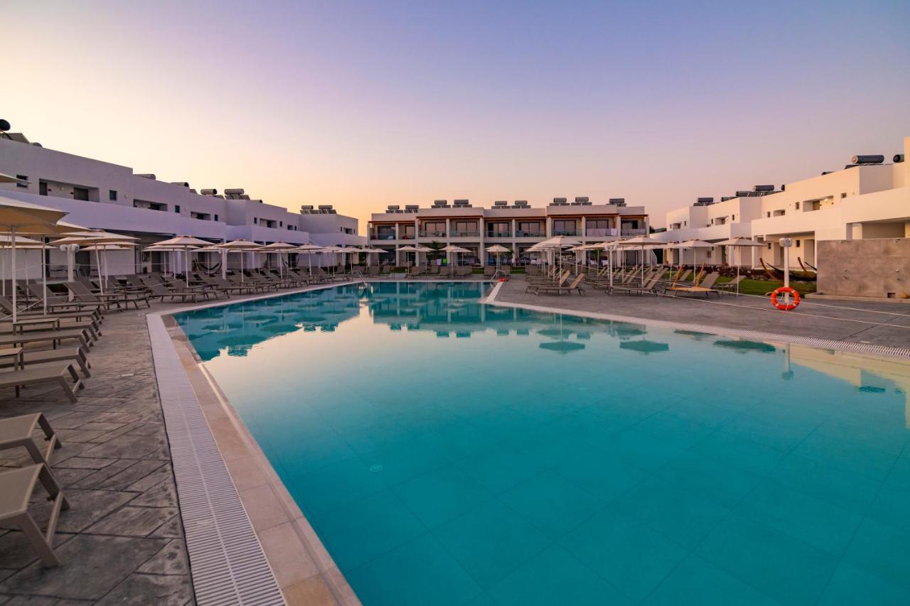 Lambi Resort Kos Town Ngoại thất bức ảnh