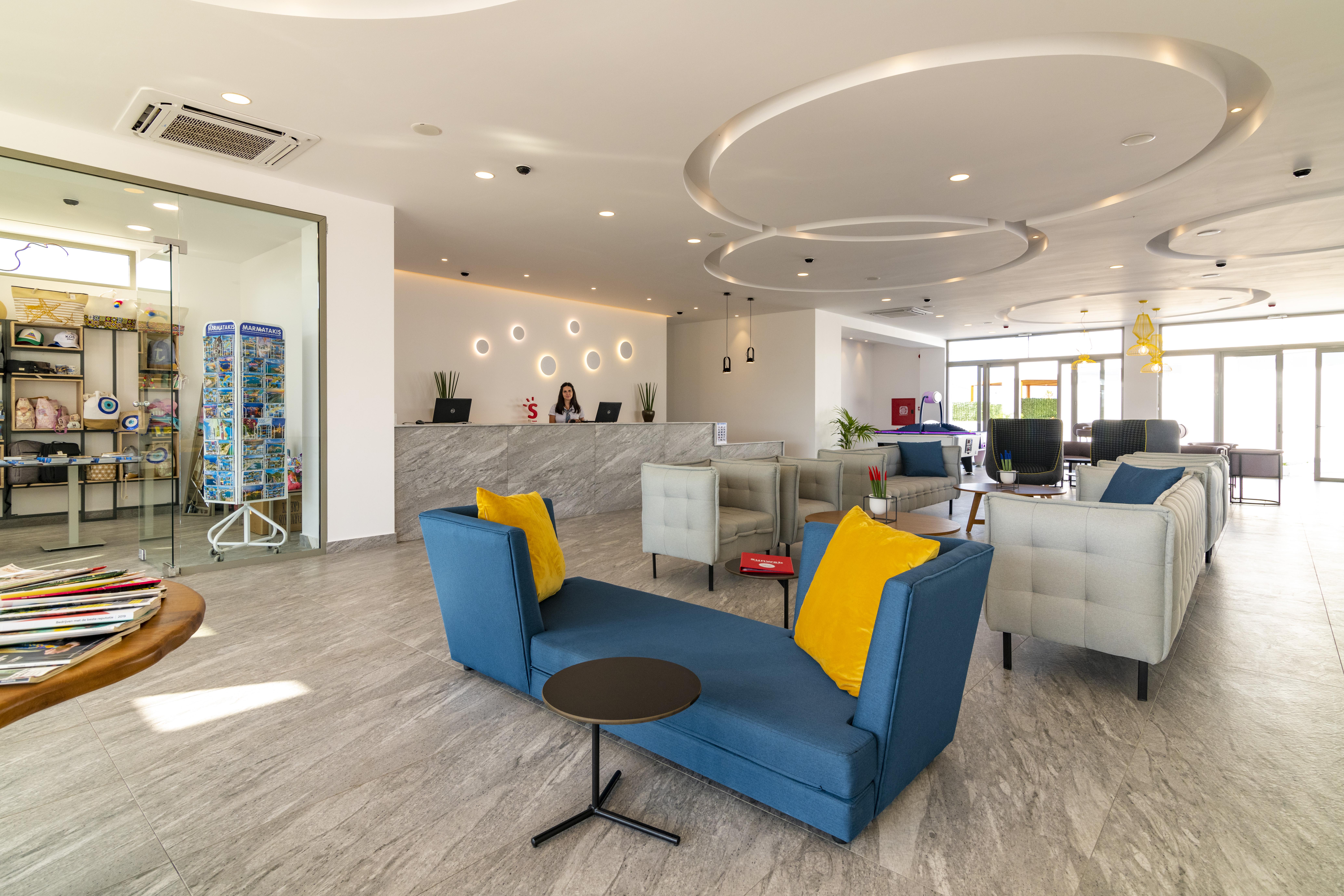 Lambi Resort Kos Town Ngoại thất bức ảnh